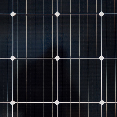 400w 410w PV-Solarzellen mit Imp 12.7-13.2A und niedrigem Eisenglas